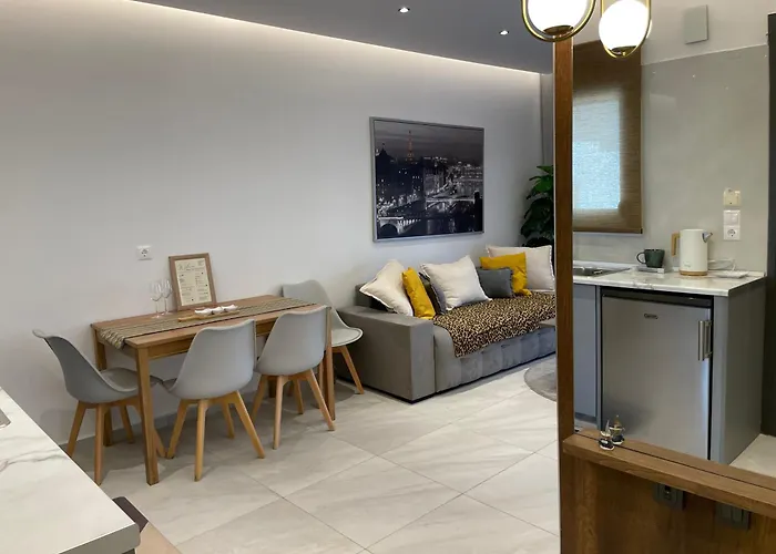 Aegean Breeze: Kardamena Apart. *